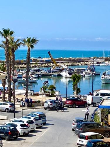 Scoglitti Bed & Breakfast | Miramare Luxury Rooms