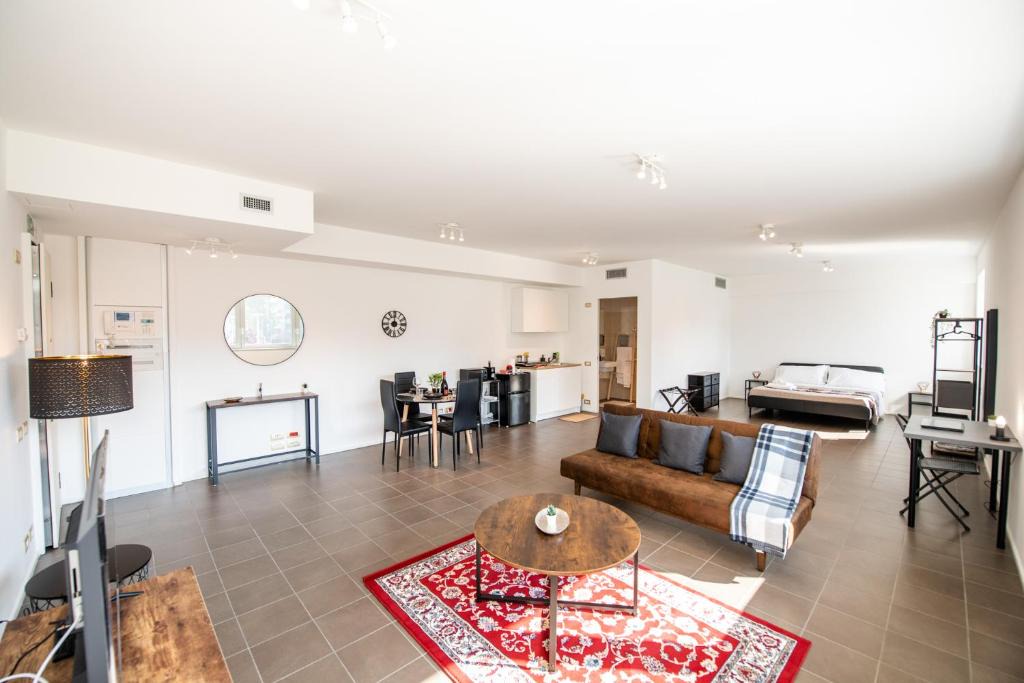 San Leonardo Apartment | Moderni Lofts l Self Check-in l Vicino Stazione