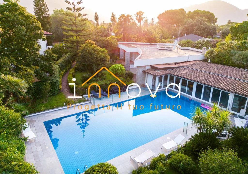Palermo Villa | Mondello luxury villa con piscina