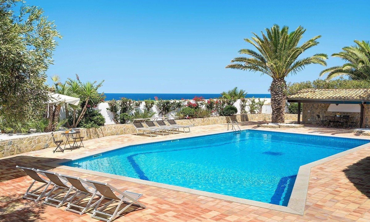 San Vito Lo Capo Villa | My Rental Homes - Cala Diletta with private pool, 700 meters from the nearest beach.