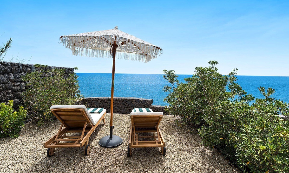 Pozzillo Villa | My Rental Homes - Villa Pozzillo with swimming pool and private sea access