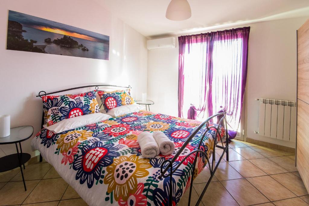 Giardini Naxos Bed & Breakfast | New Naxos Village
