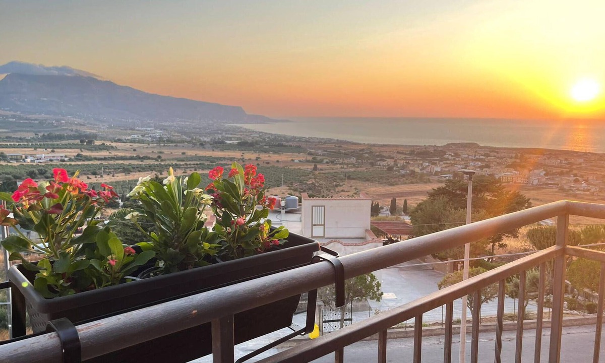 Custonaci House | Nice home in Custonaci with WiFi