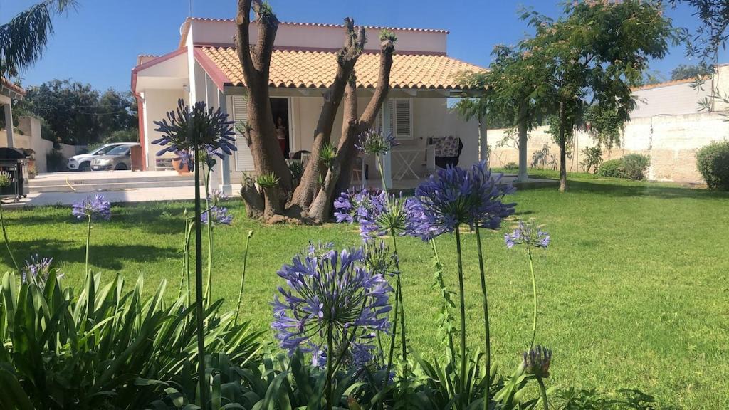 Maeggio Apartment | Nina's Garden - Private Villa with Pool