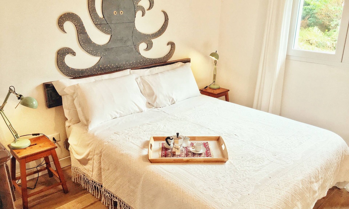 Imperia House | Octo bookcase, sanctuary, organic, design, relaxation.