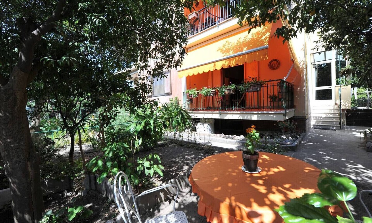 Sant'Agnello House | Orange Dreams