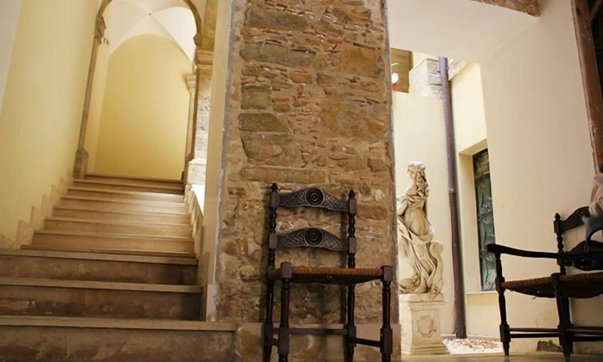 Niscemi Apartment | P&G house in historic Sicilian building