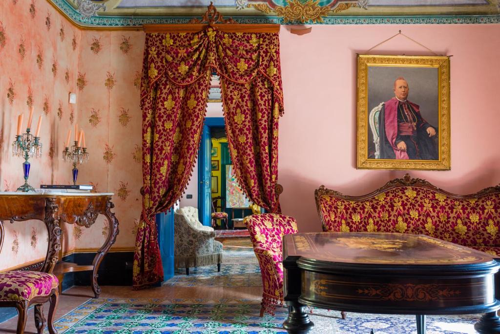 Rovittello House | Palazzo Previtera Rooms & Restaurant