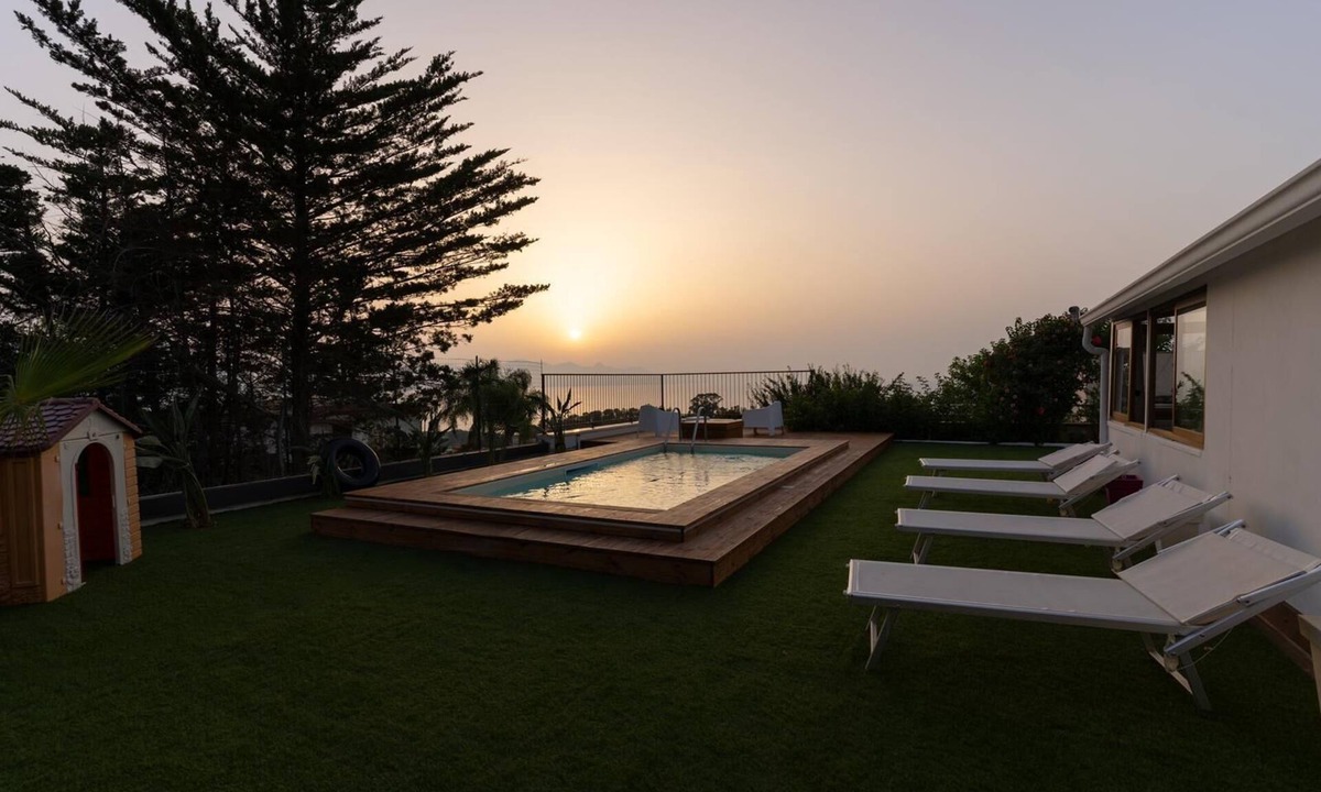 Balestrate Villa | Panorama of the Gulf of Castellammare