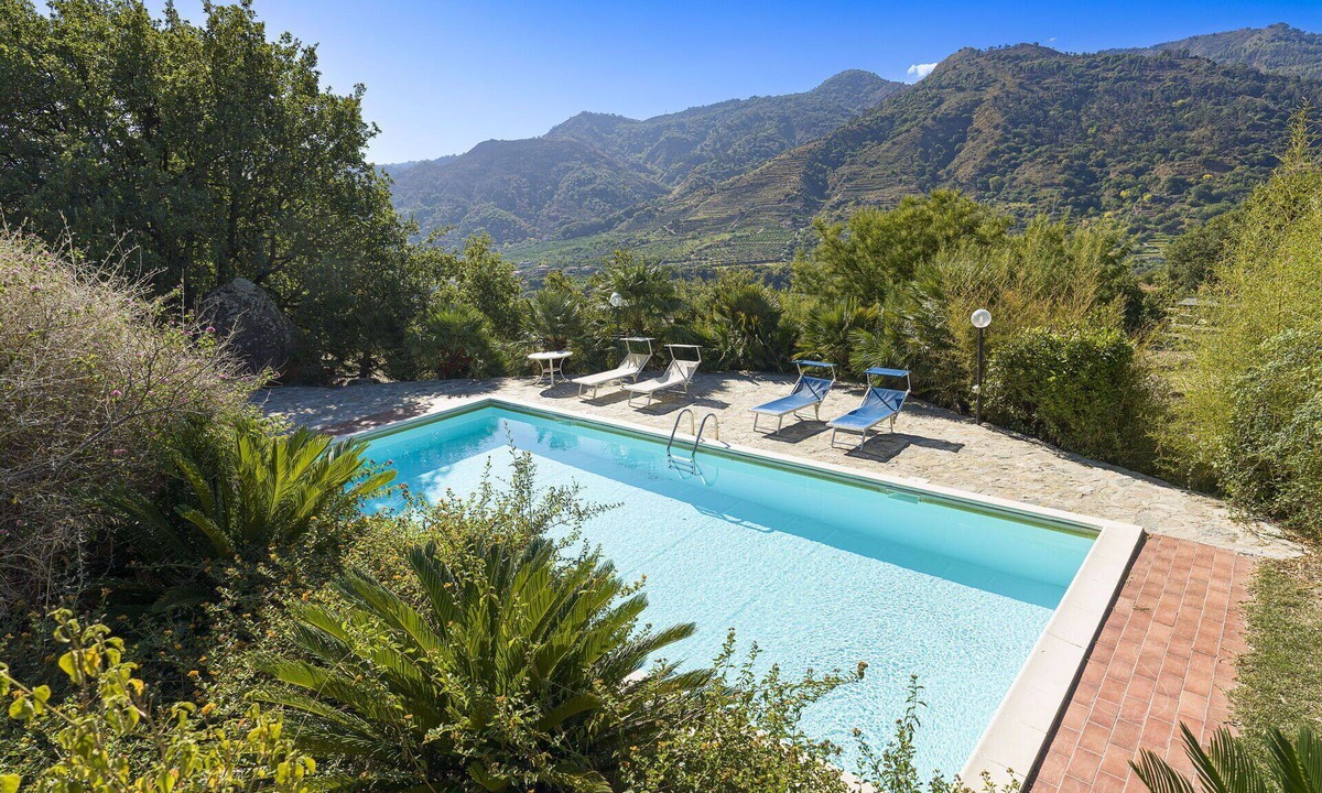 Mitogio House | Panoramic retreat with pool near Taormina and Sea