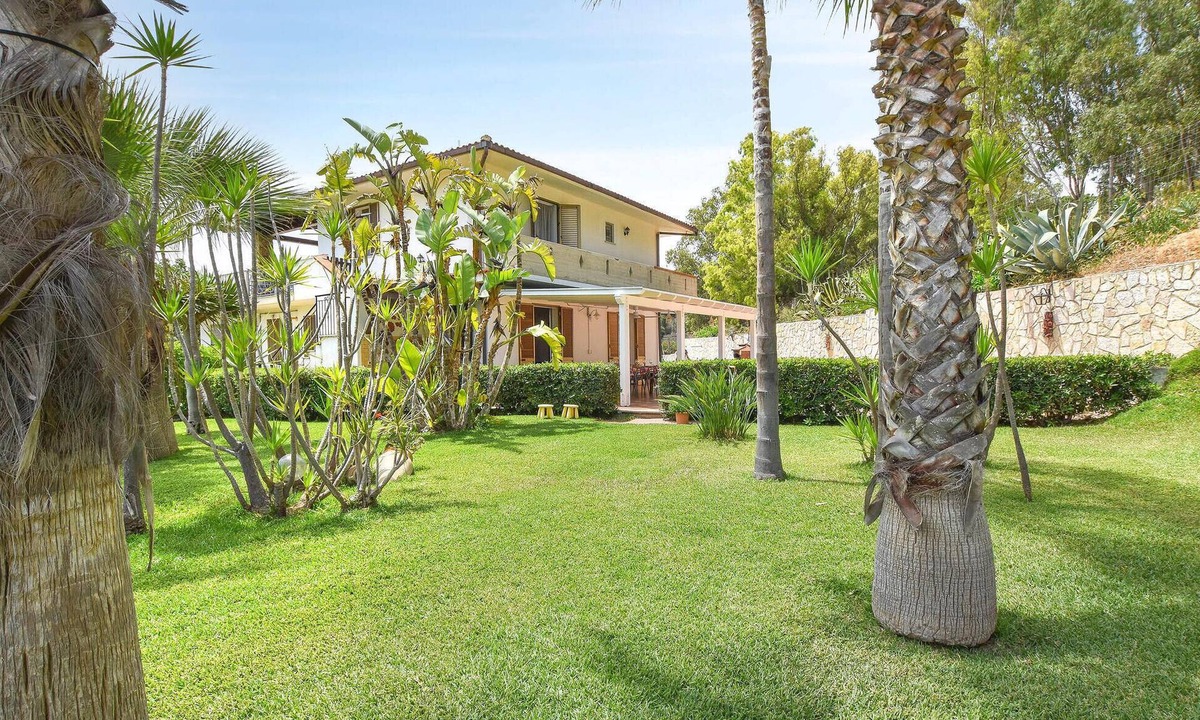 Balestrate House | Pet friendly home in Balestrate