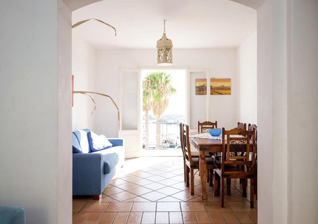 Porticello House | Pleasant Holiday Home in Santa Flavia