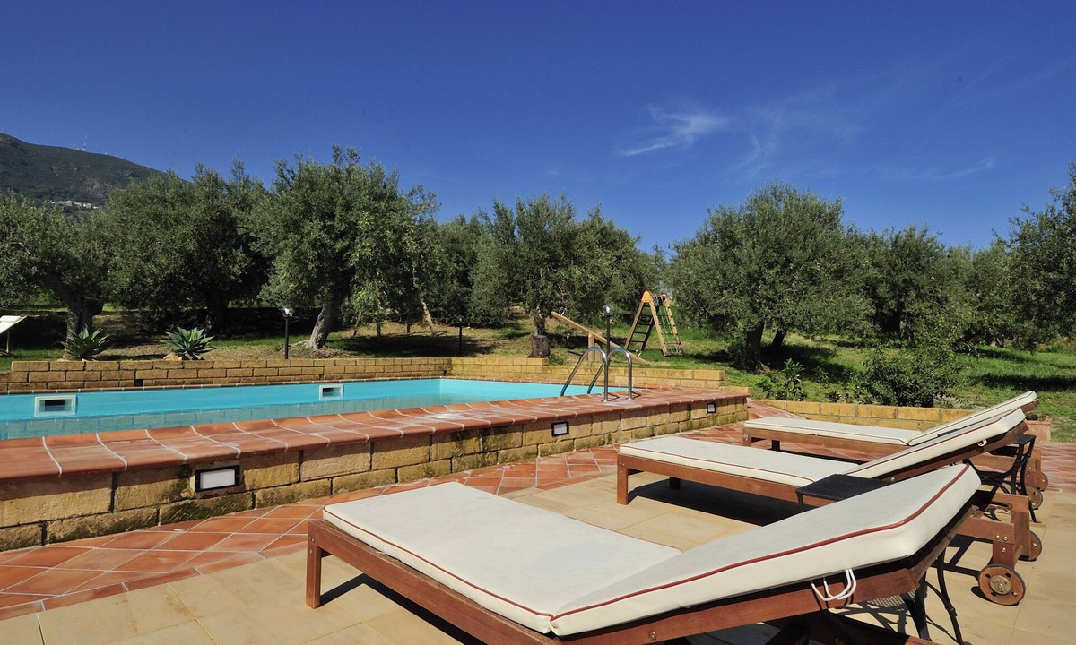Sorrentini Apartment | Pool, sea and relax! 4 guests