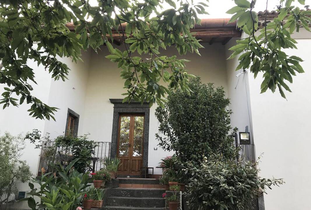 Rovittello Resort | Private room ∙ 3 guests