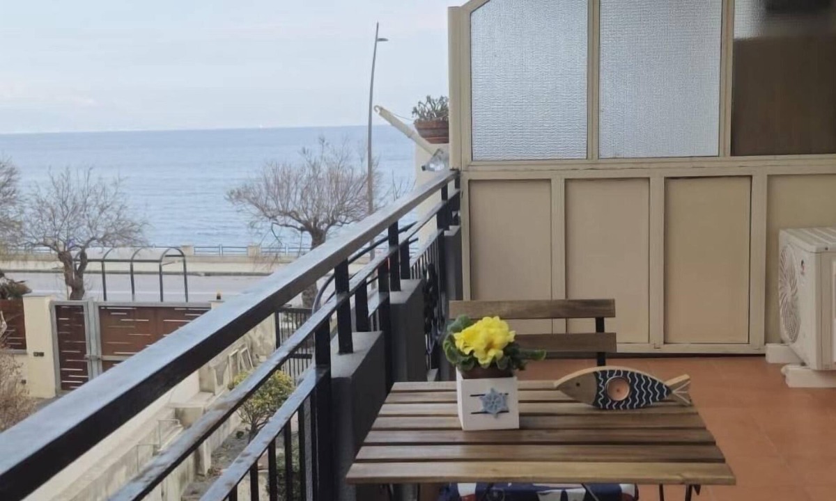 Roccalumera House | RELAXATION AND SUNSETS SEA VIEW HOUSE