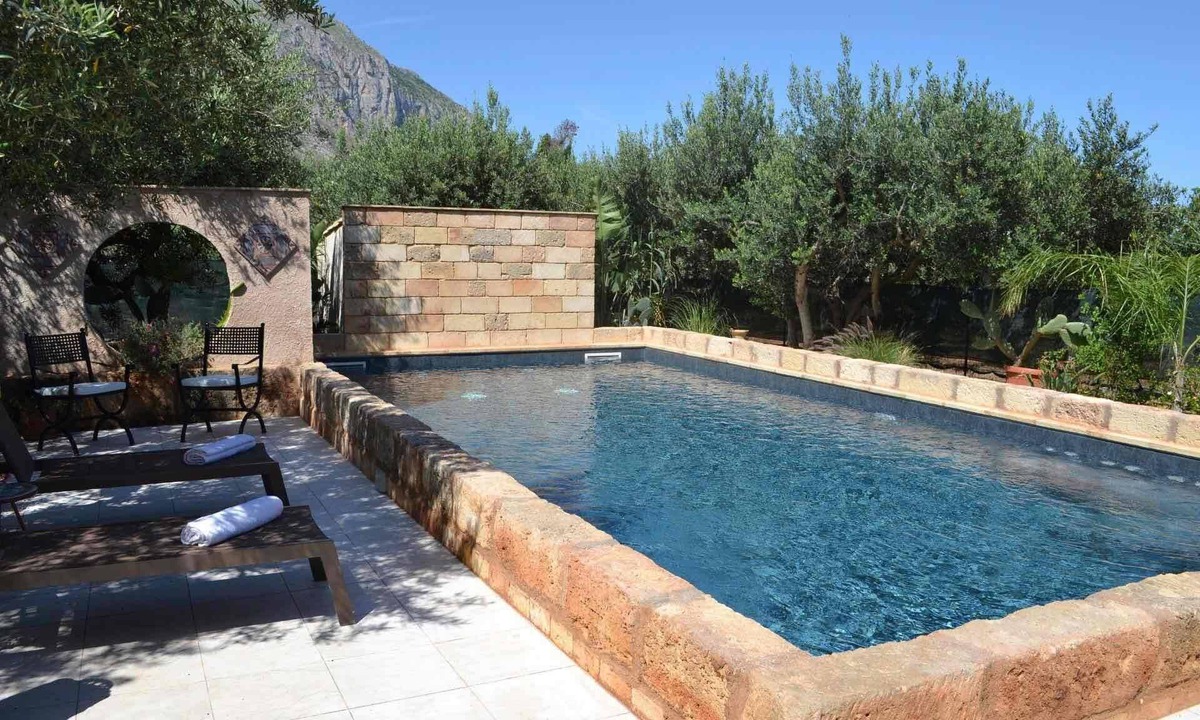 Castelluzzo Villa | Scent Olive Retreat - Olive Retreat