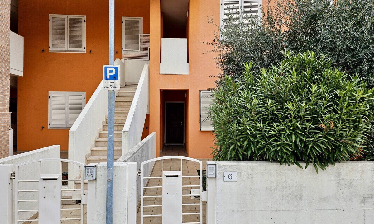 Marotta Apartment | SE052 - Marotta, delightful two-room apartment with garden