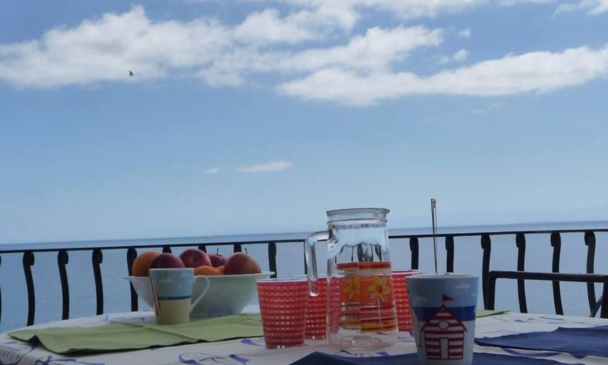 Lipari Historic Centre Apartment | Seafront Studio - Lipari