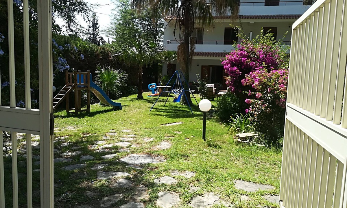 Furnari Villa | semidetached beach villa in front of eolian island near Milazzo: Tindari