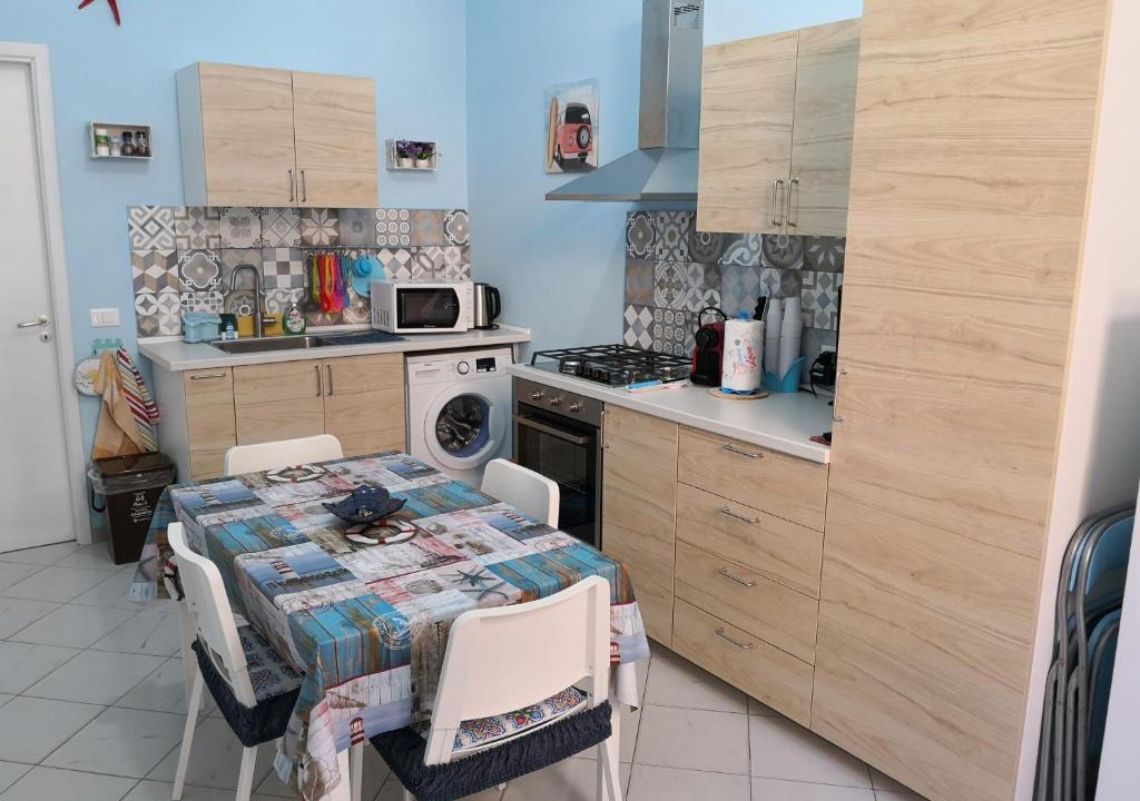 Trappeto Apartment | Short Lets Vacanze "Massimo"