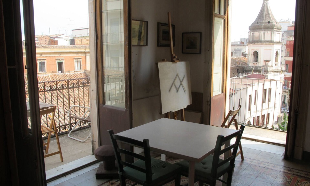 Borgo-Sanzio Apartment | SICILIAN HOUSE ETNA MARE Catania