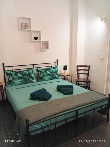Kalsa House | Sicily Bed' House