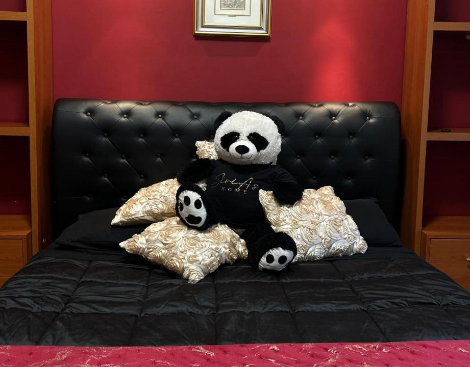 Garbatella Apartment | Siria's home
