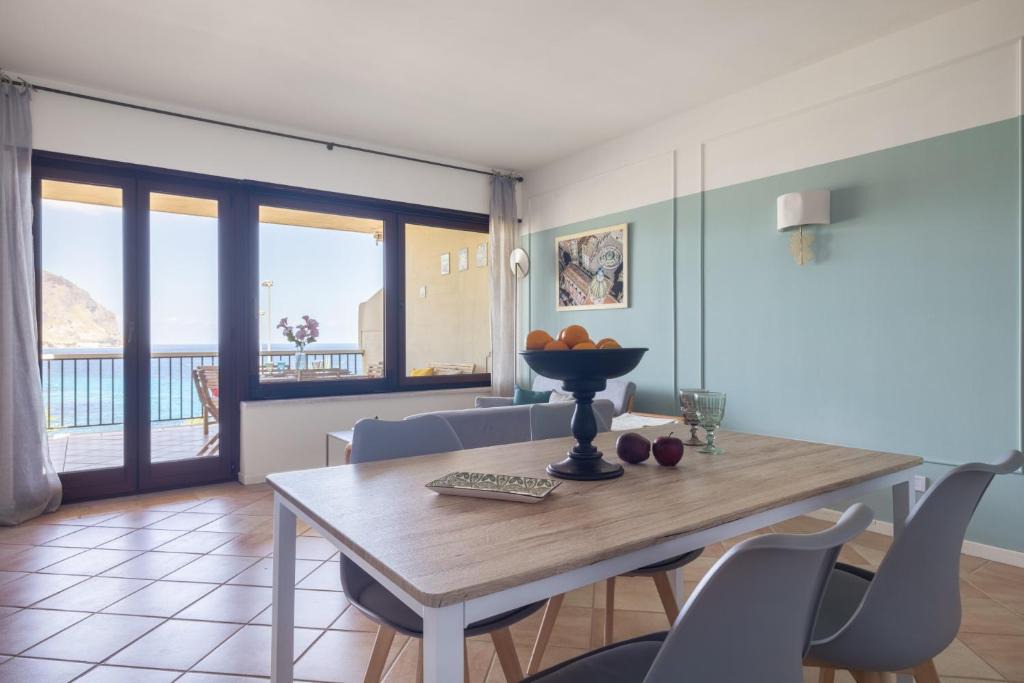 Addaura Apartment | Sole di Giada by DomuSicily