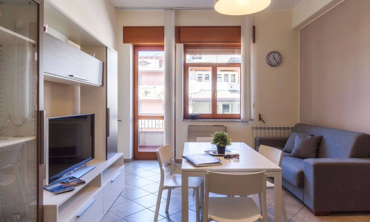 Capo d'Orlando Apartment | Stella Marina - cozy 1 bedroom apartment with balcony centrally located in Capo d'Orlando