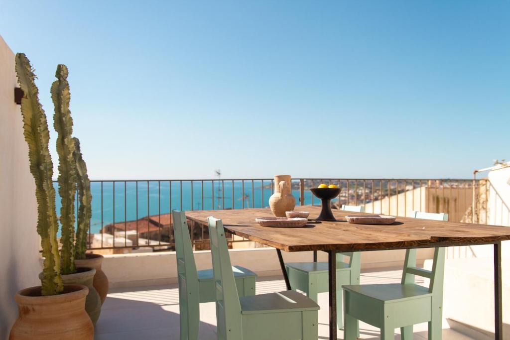 Sciacca Historic Centre Apartment | Studio Norma Uno