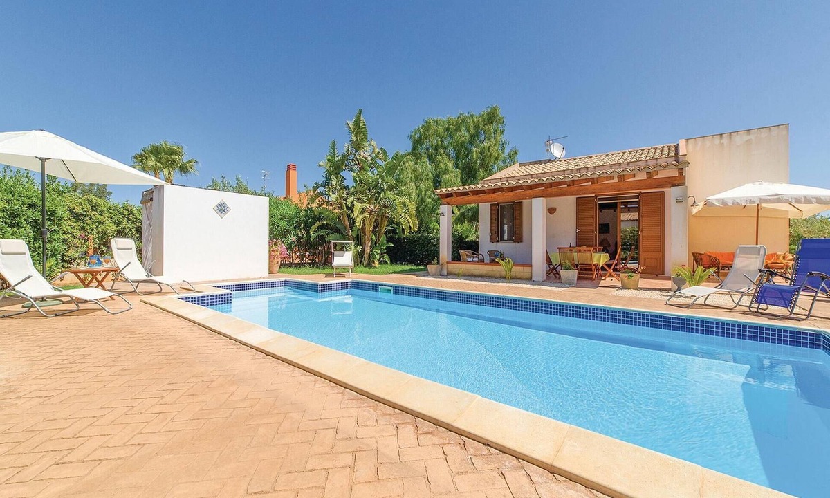 Menfi House | Stunning home in Menfi AG