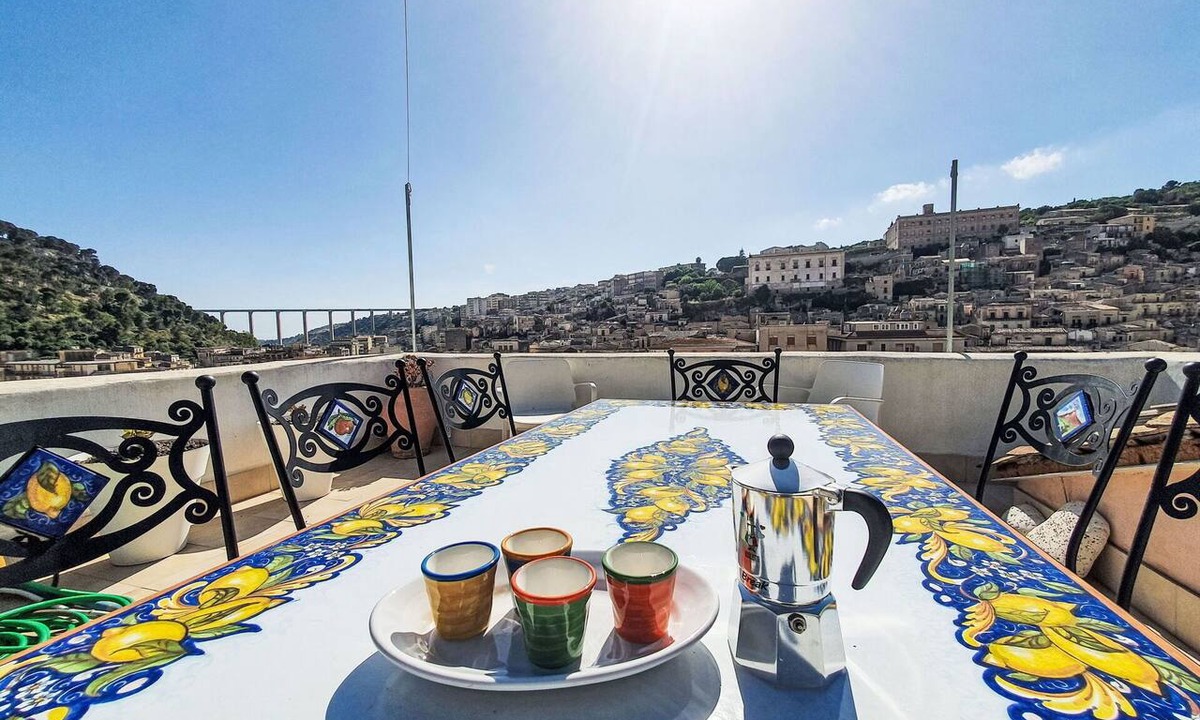 Modica House | Stunning private villa for 4 people with A/C, WIFI and terrace