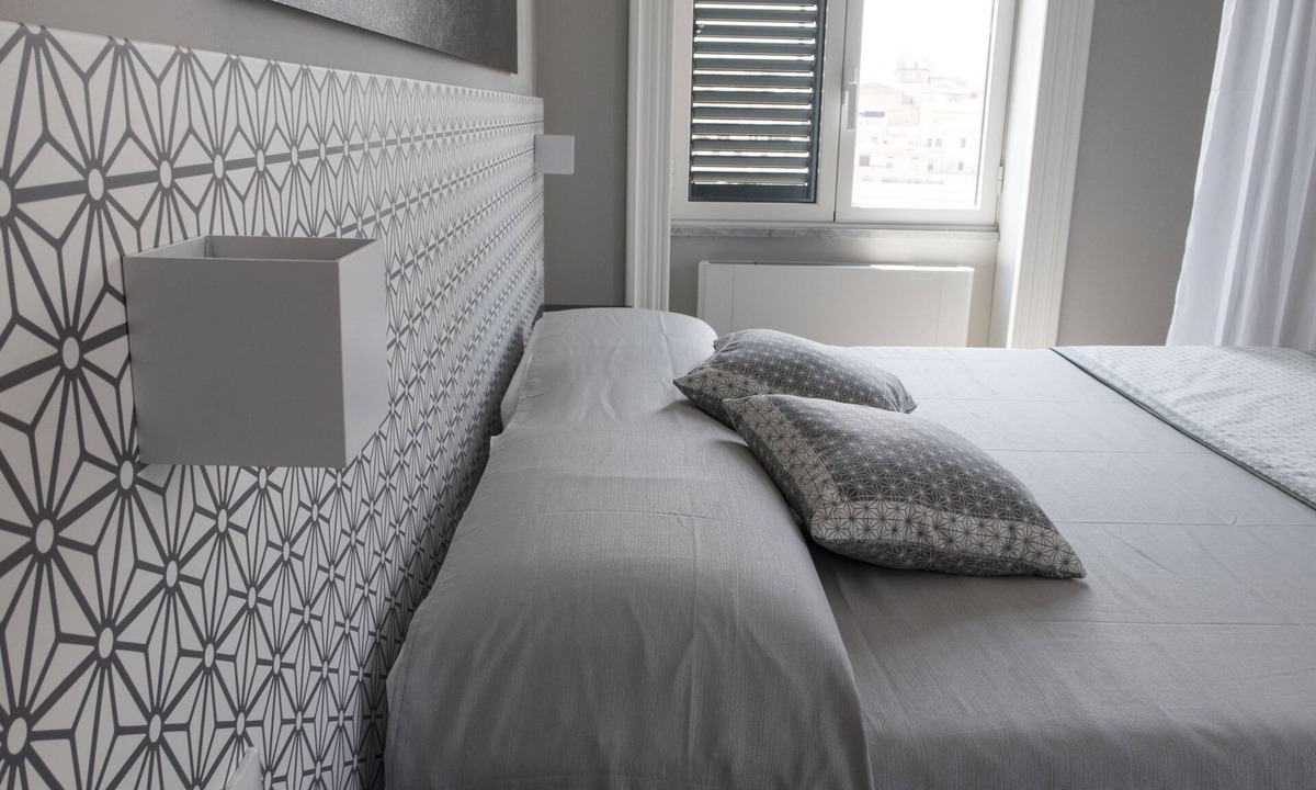 Corso dei Mille - Sant'Erasmo Bed & Breakfast | Suite del Ponte Normanno