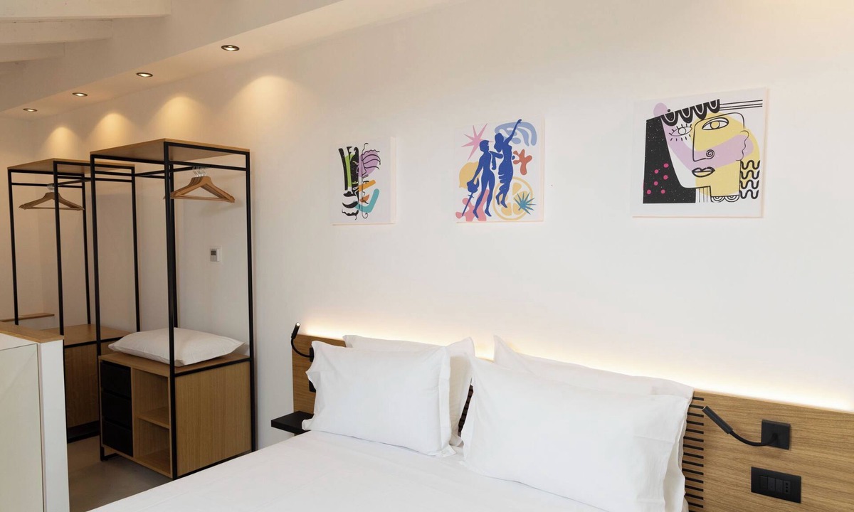 Bagheria Apartment | Superior Quadruple Upstairs Studio with Balcony