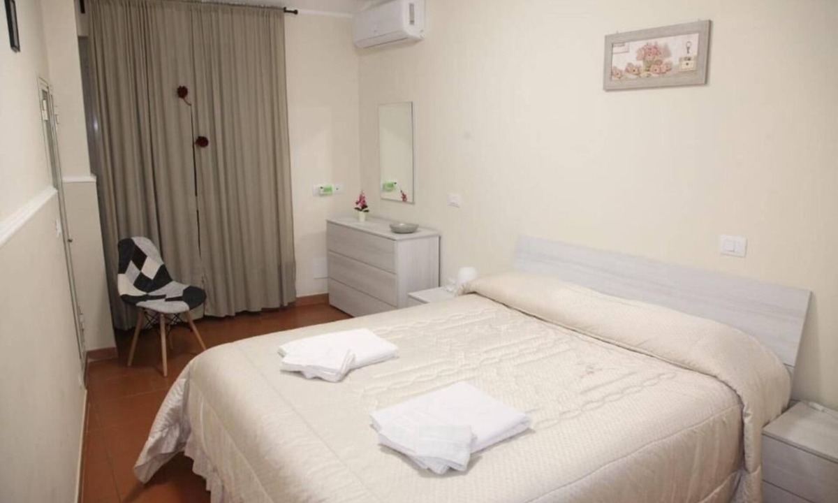 Gravina di Catania House | The Little House For You