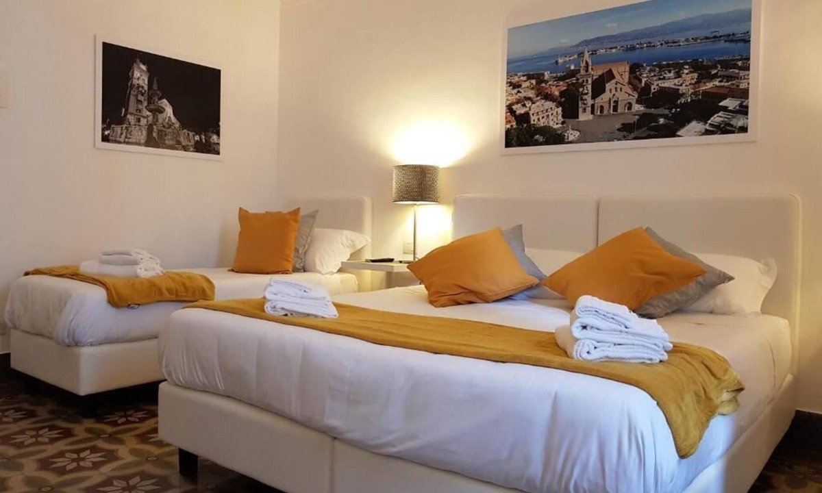 Messina House | The Rooms of Piazza Cairoli, Luxury Triple Room