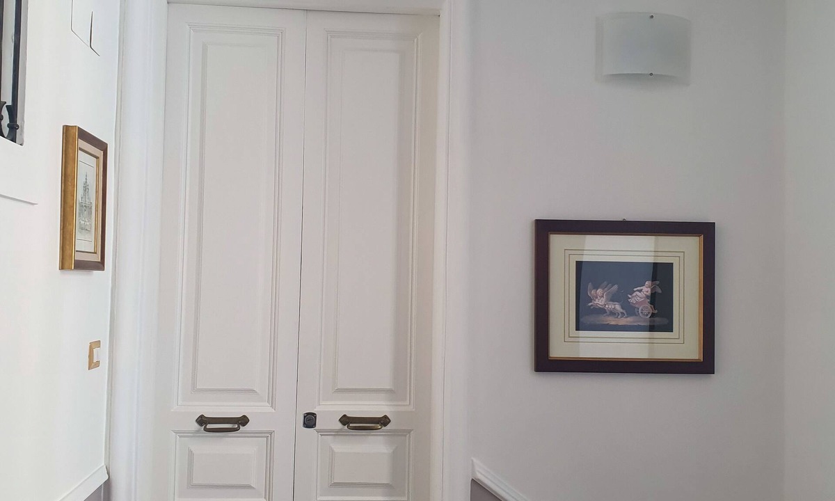 Picanello-Ognina-Barriera-Canalicchio House | THE ROYAL SUITE DONINI