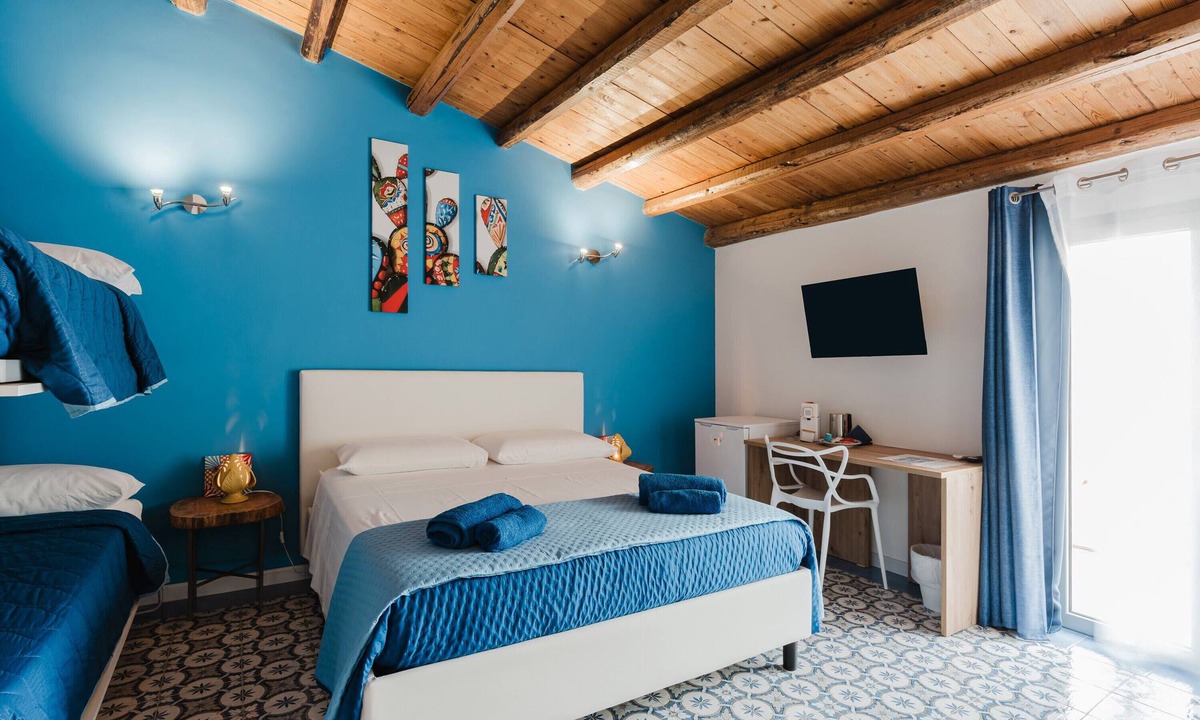 Montallegro Apartment | Torre Letus Montallegro 'Vista Mare' Room with Balcony, Wi-Fi & Air Conditioning