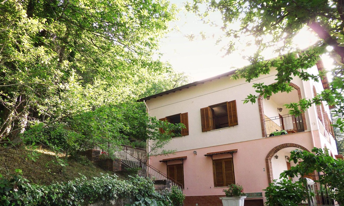 Castelbuono House | Unique countryside house close to mountains and sea