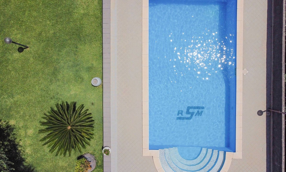 Acireale House | Vacation house with pool and garden