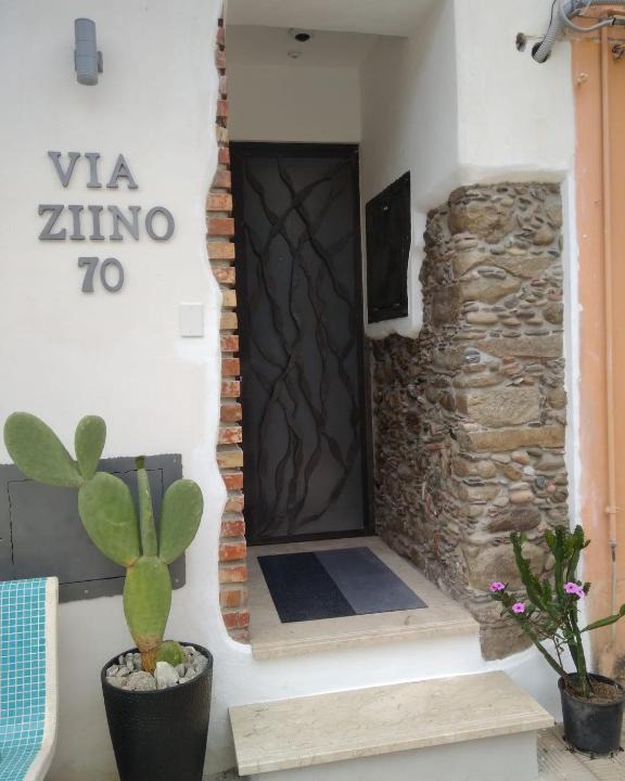 Oliveri Apartment | Via Ziino 70