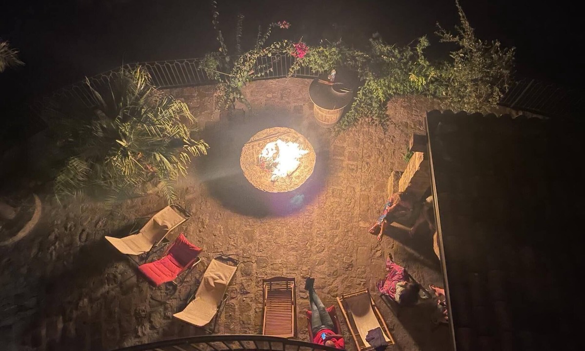 Santo Stefano di Camastra House | Villa S.leonardo Immersa Nella Campagna Siciliana nei Nebrodi Vicino Cefalù