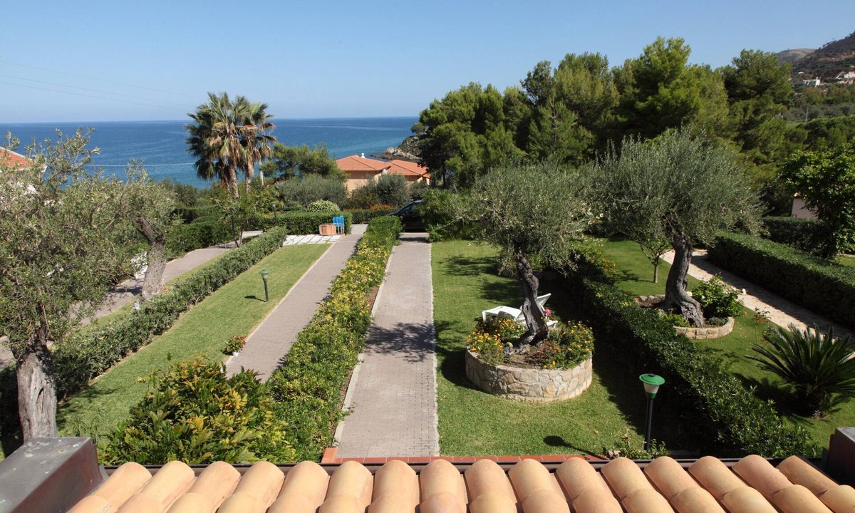 Mazzaforno Villa | Villa Adele