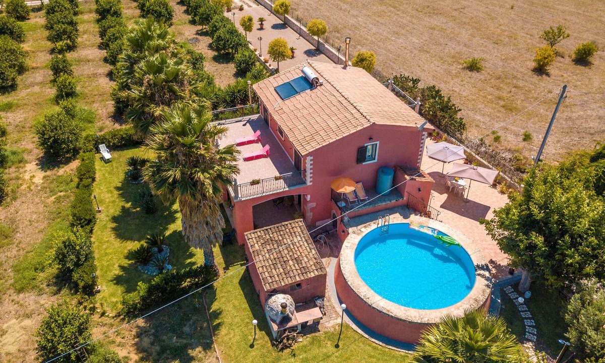 Floridia Villa | Villa Adria