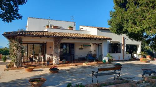 Cinisi Apartment | Villa Amalia - mansarda