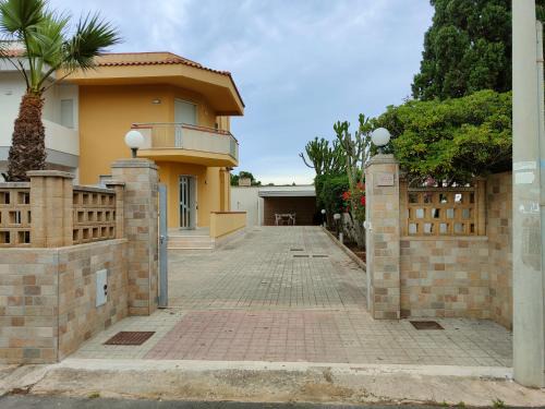 Mockarta House | Villa Angelina