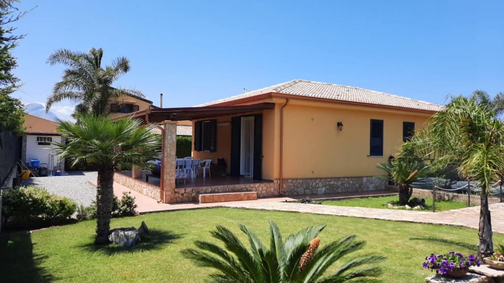 Campofelice di Roccella House | Villa del Mediterraneo