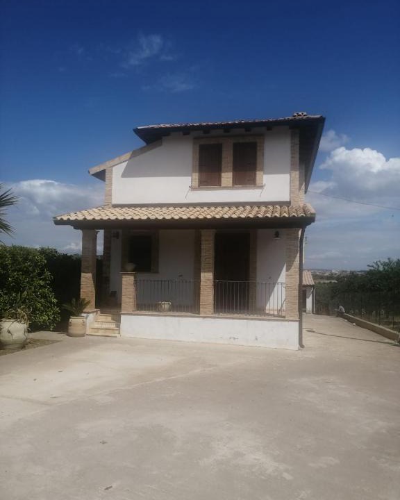 Ravanusa House | Villa Di Caro