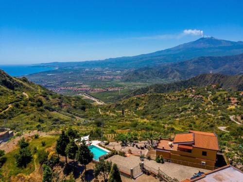 Castelmola Villa | Villa Domizia