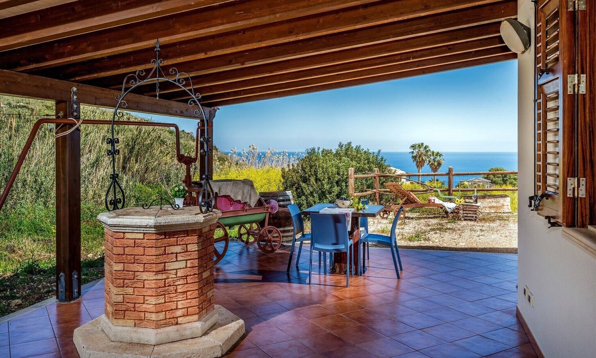 Scopello Apartment | Villa Elena 2 Km from the Natural Reserve of Zingaro